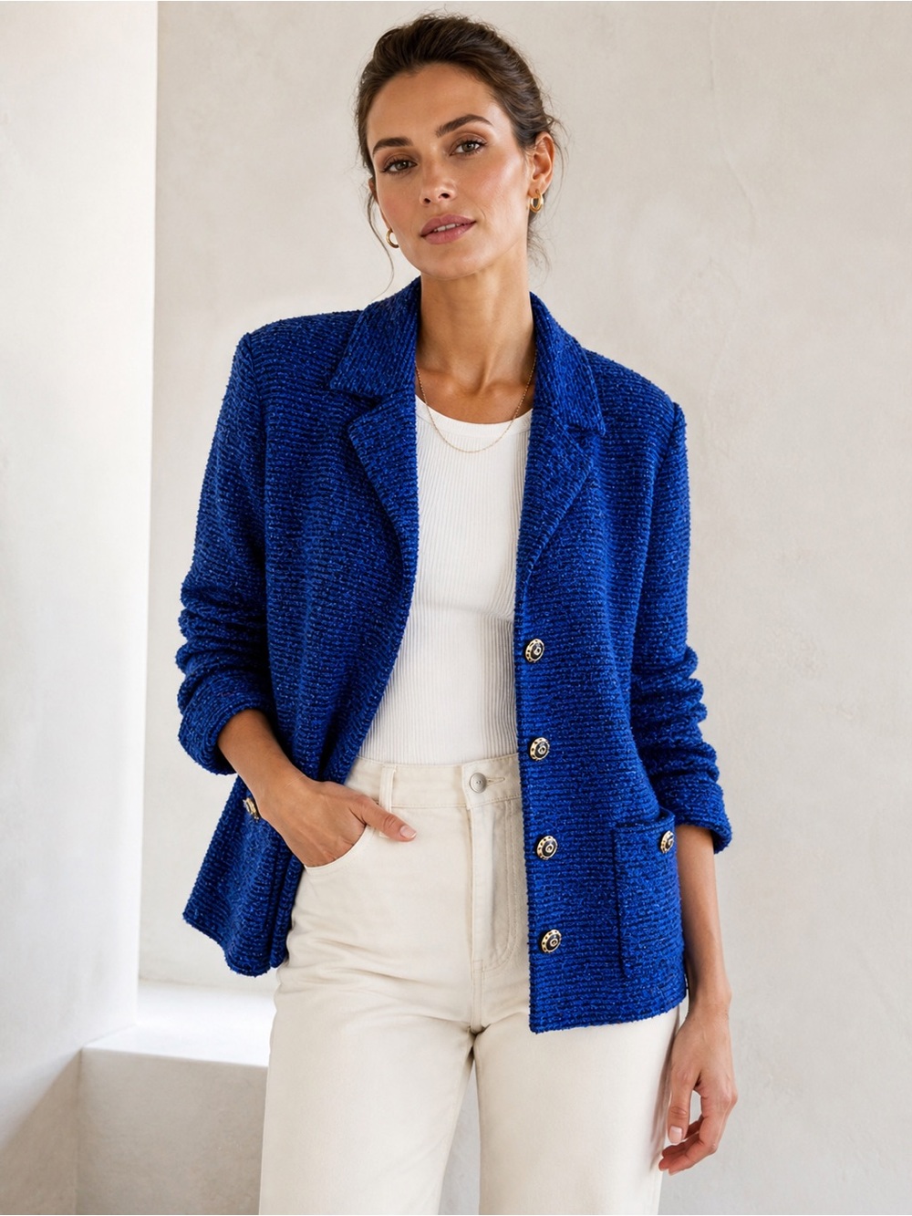 St. John Collection Boucle Knit Blazer Cobalt Blue Gold Buttons 8